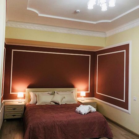 Royal Rest Appartement Bilokrynychchya Buitenkant foto